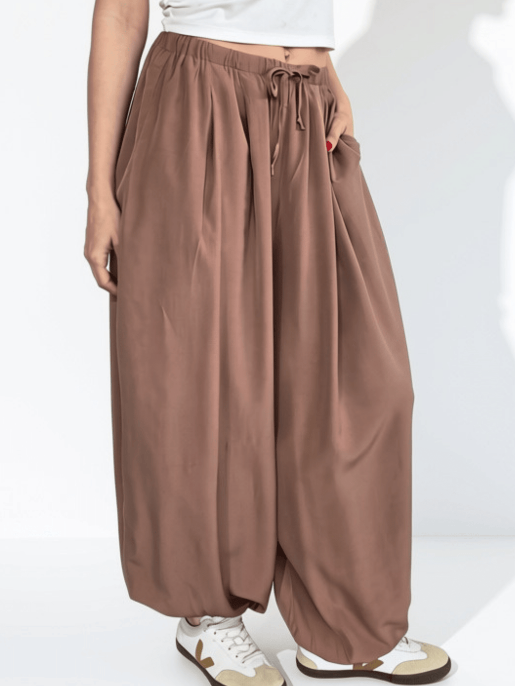 Pantalón Bombacho, color Camel