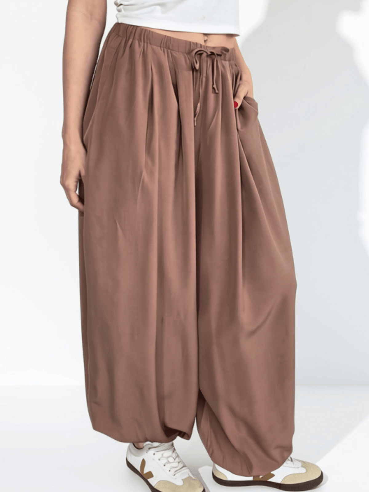 Pantalón Bombacho, color Camel