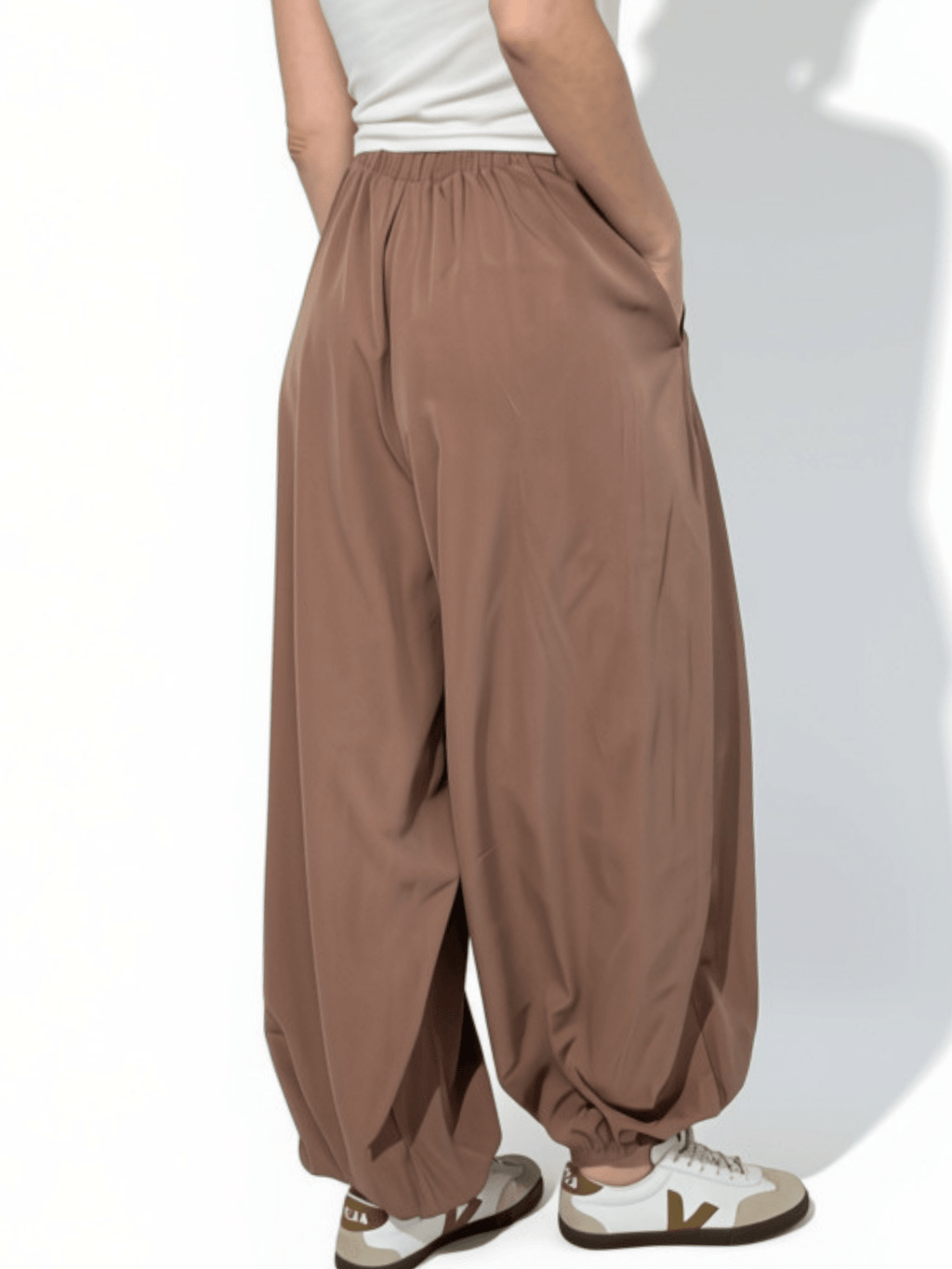 Pantalón Bombacho, color Camel