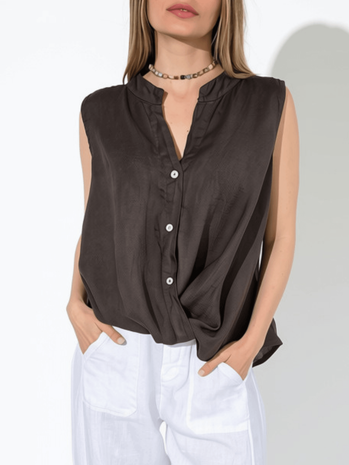 Blusa Italiana 100% Lino Basta con Vuelta, color Chocolate