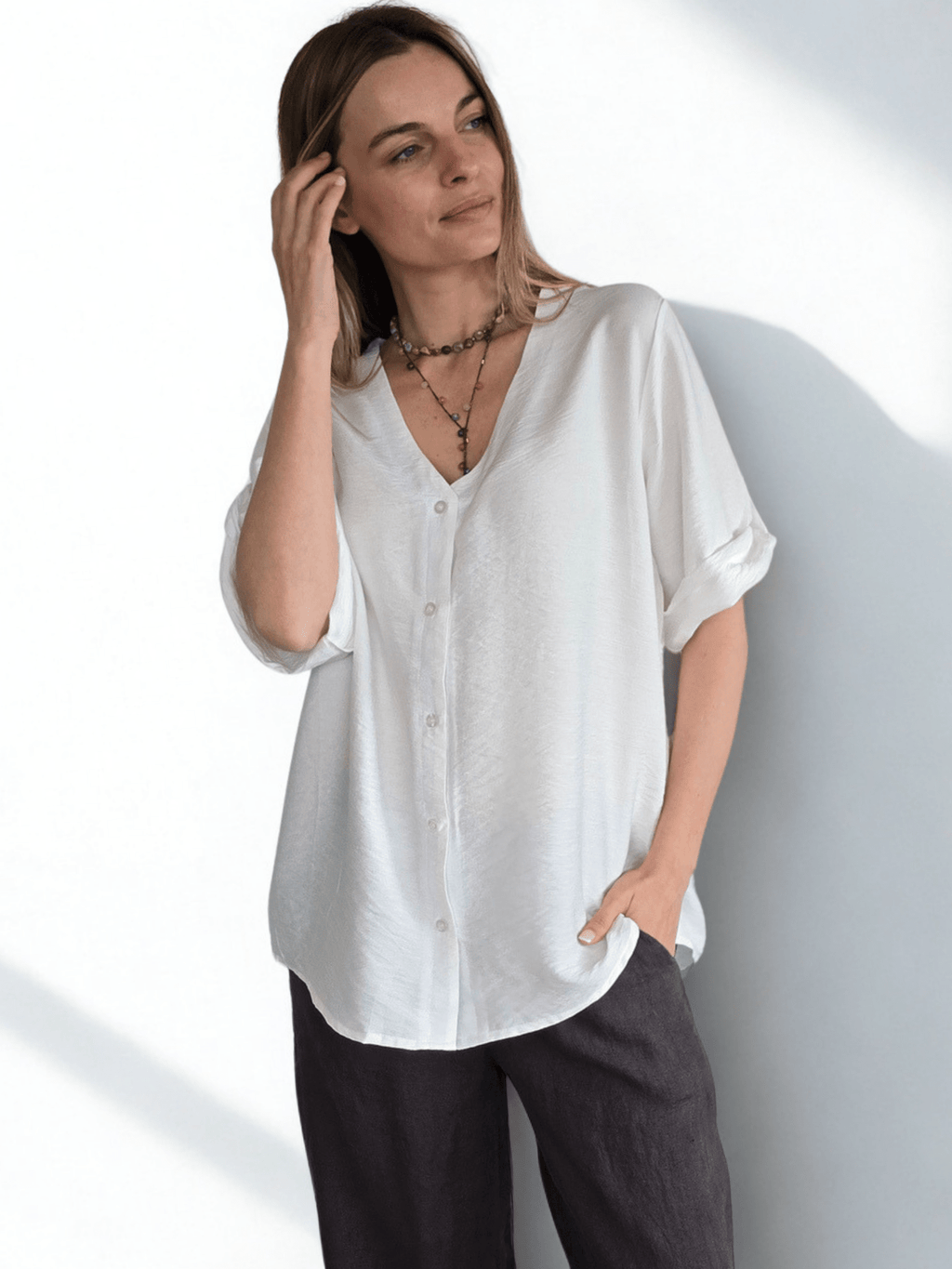 Blusa Escote en V, color Blanco