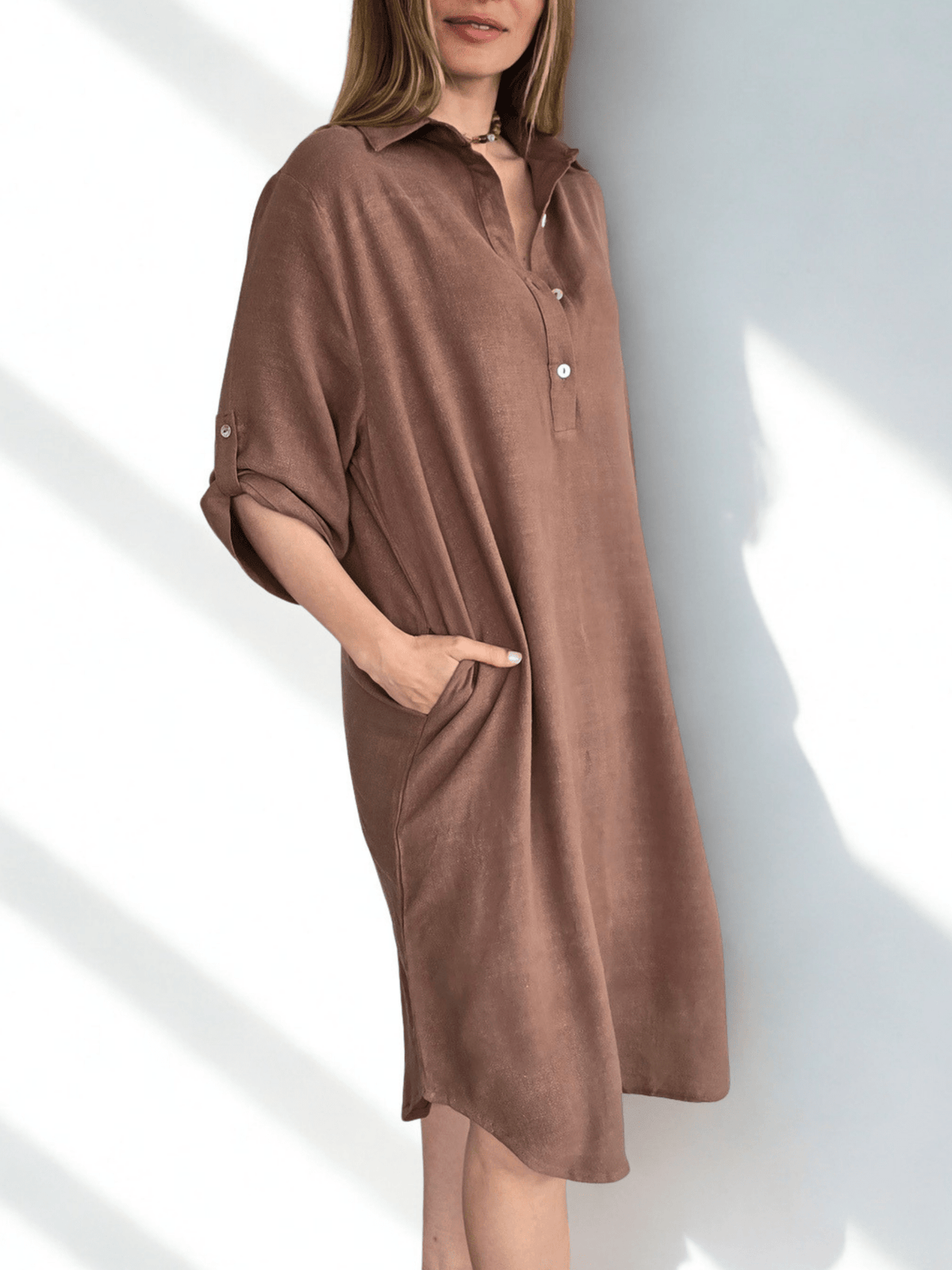 Vestido con Cuello, color Chocolate