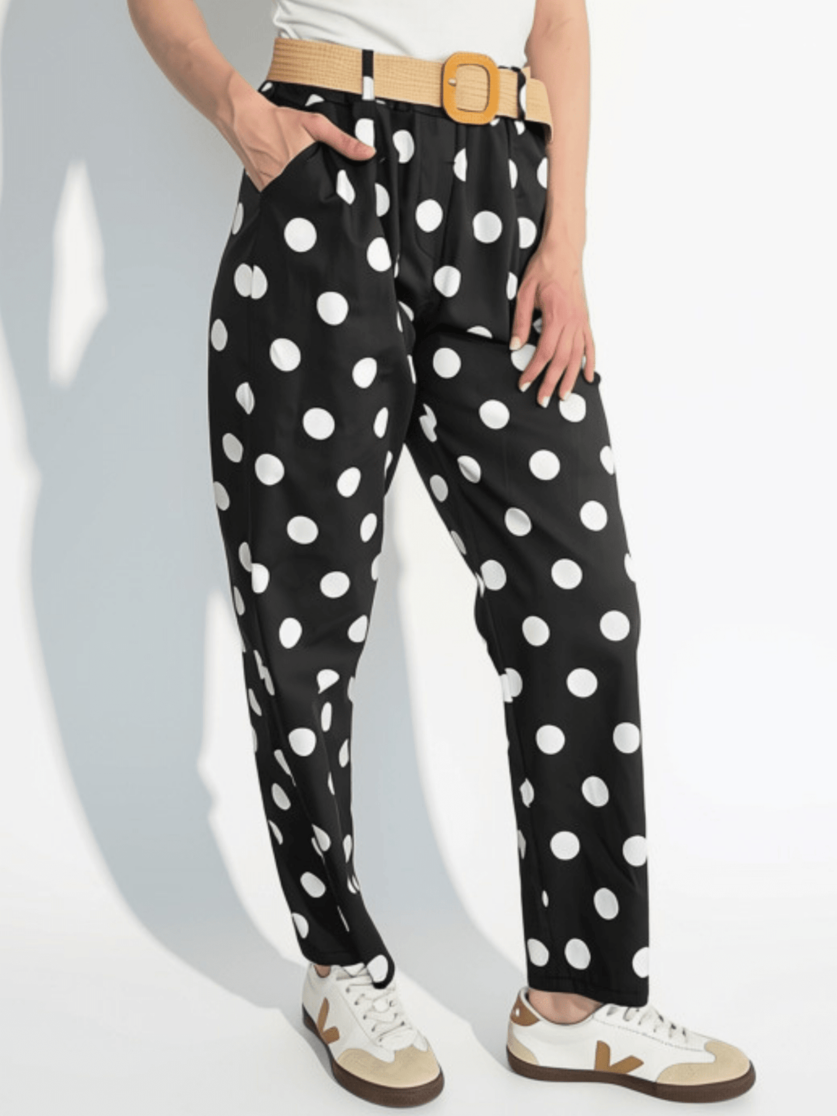 Pantalón Italiano Lunares, fondo Negro con Blanco