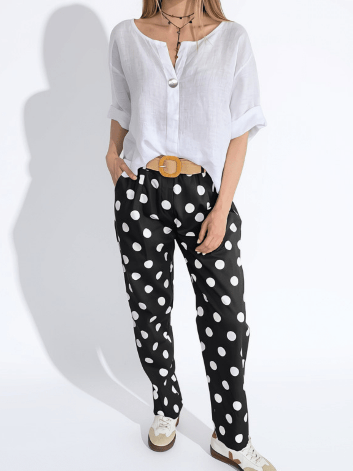 Pantalón Italiano Lunares, fondo Negro con Blanco