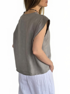 Blusa Italiana 100% Lino escote Bordado, color Taupe