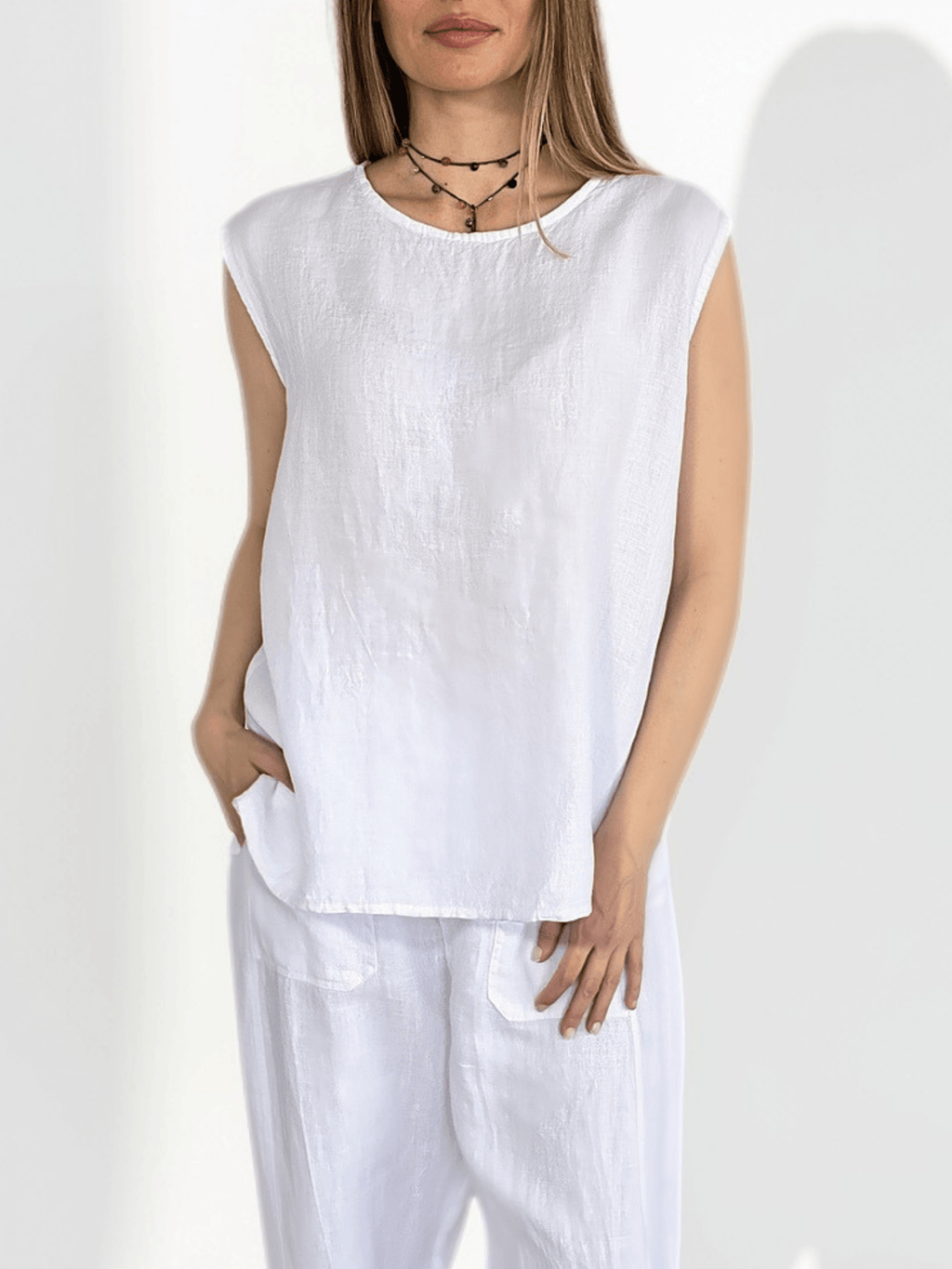 Blusa Italiana 100% Lino Espalda Bordada, color Blanco