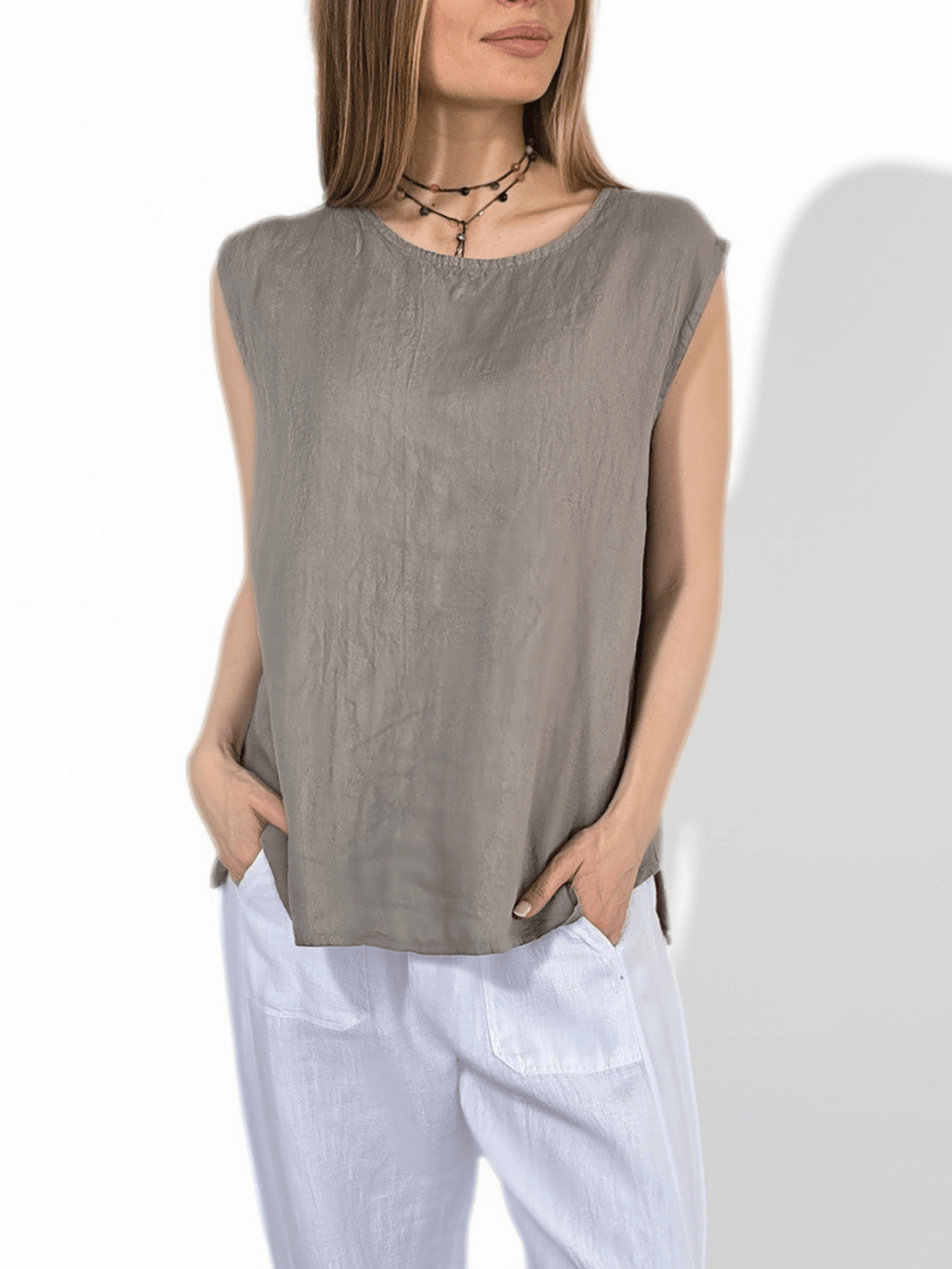 Blusa Italiana 100%Lino Espalda Bordada, color Taupe