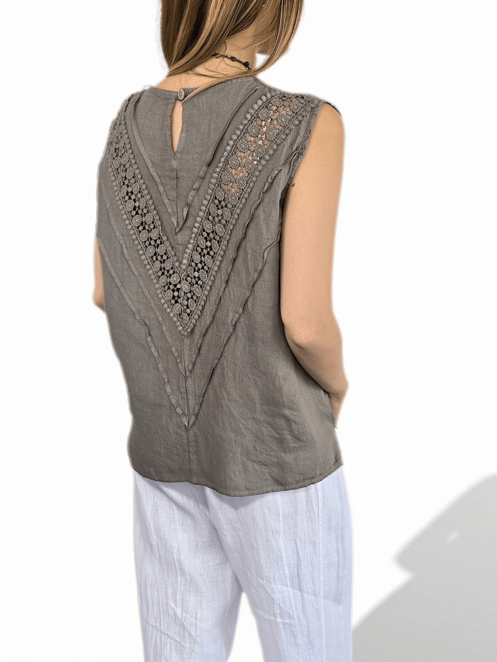 Blusa Italiana 100%Lino Espalda Bordada, color Taupe