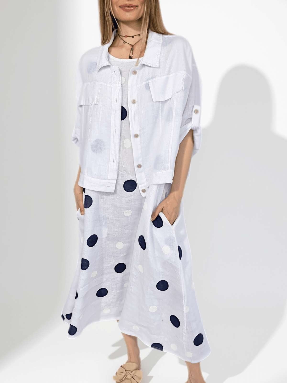 Vestido Italiano 100% Lino Lunares, fondo Blanco