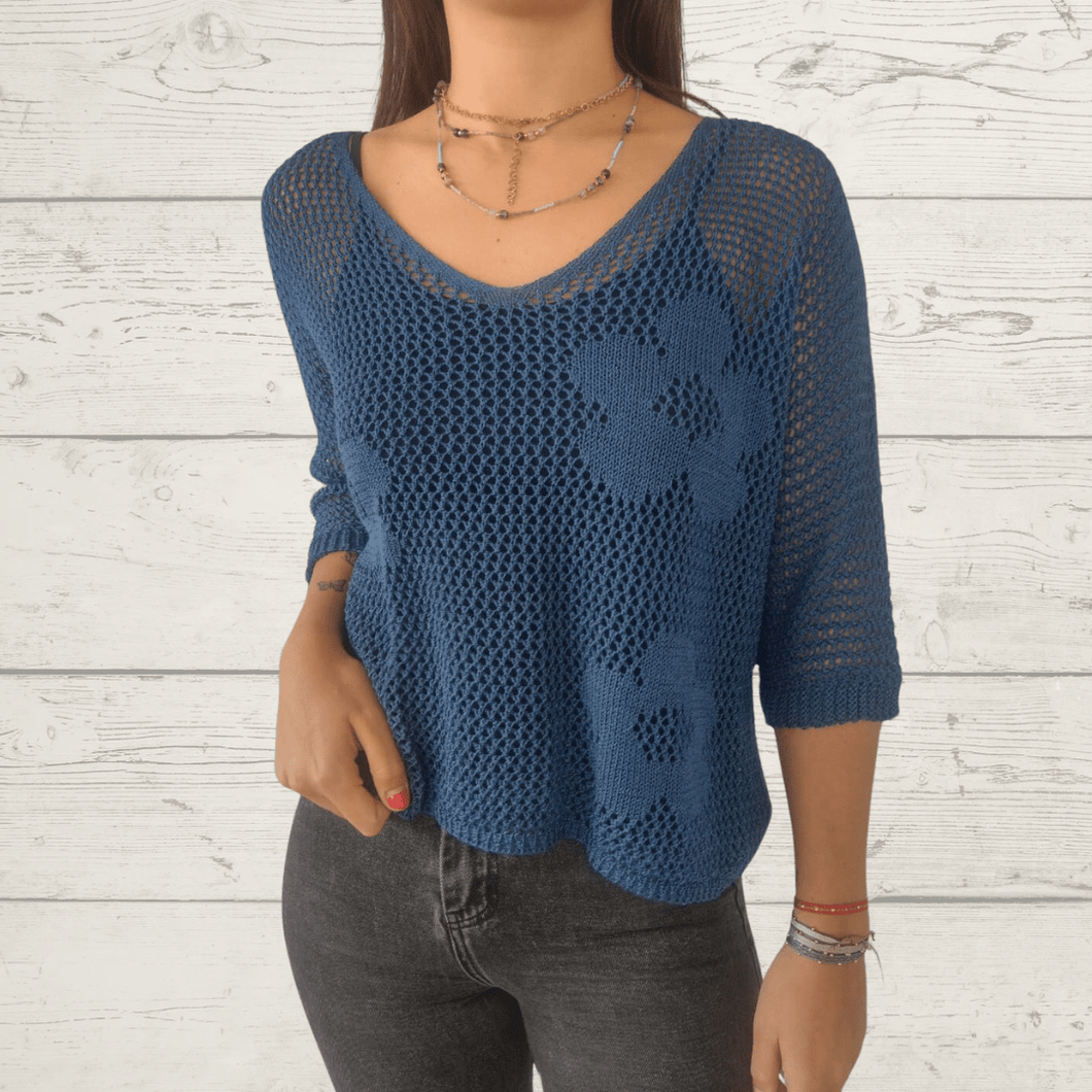 Sweater Italiano con flores, color azul jeans