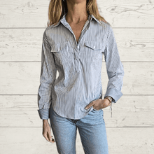Cargar imagen en el visor de la galería, Blusa Rayada, color Blanco con Negro
