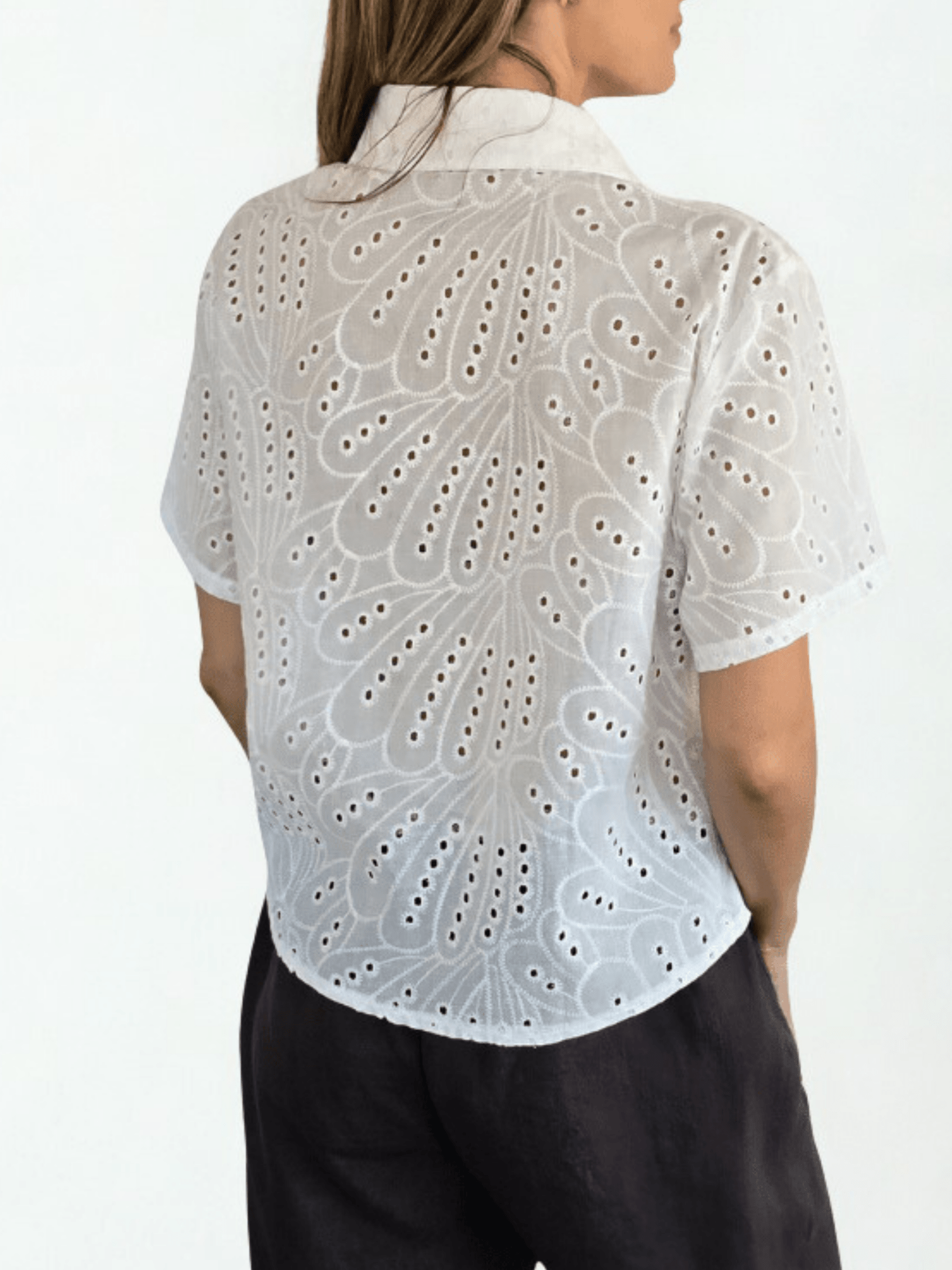 Blusa bordada, color Blanco