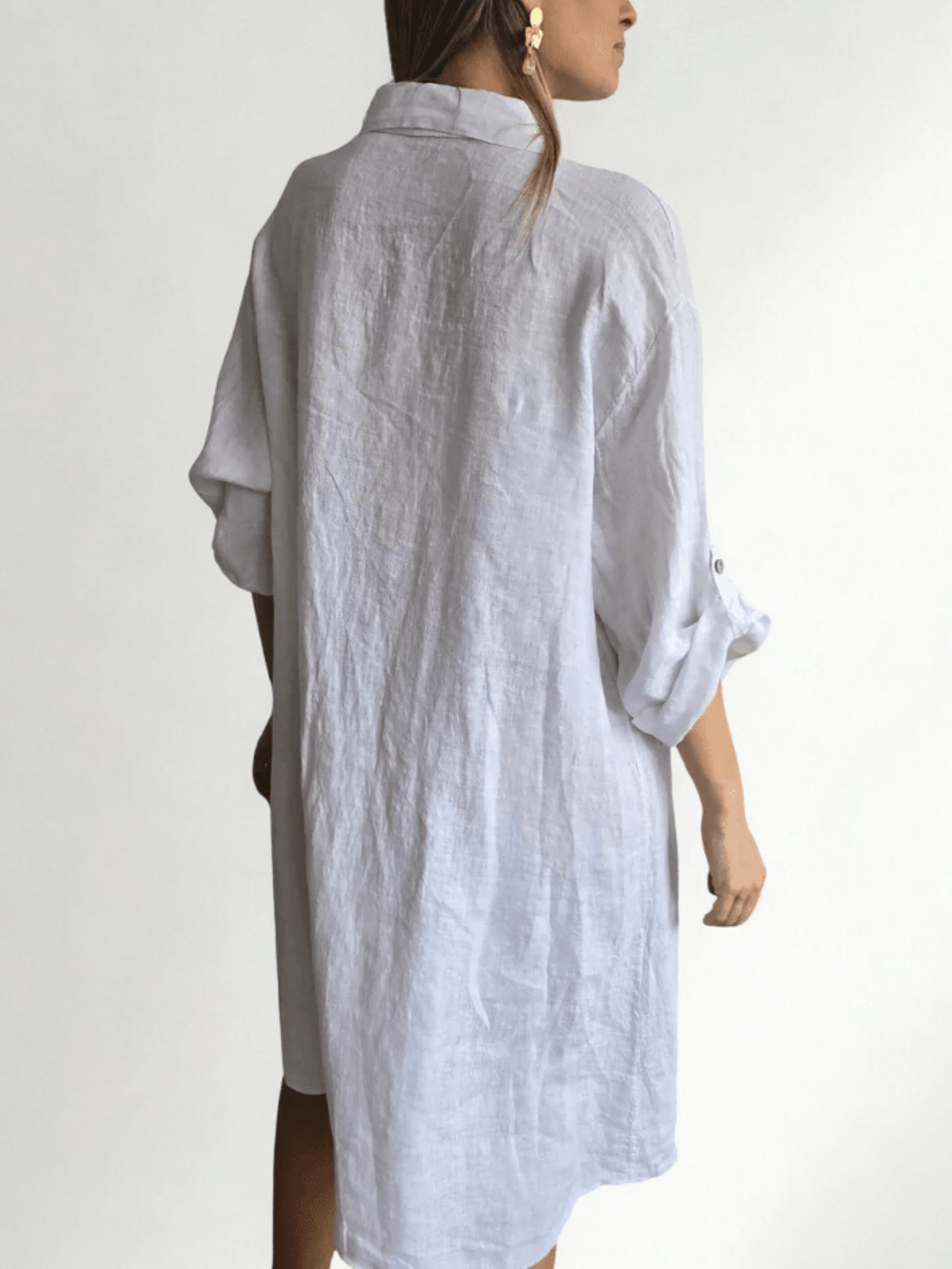 Vestido de lino Italiano, abotonado, color Blanco