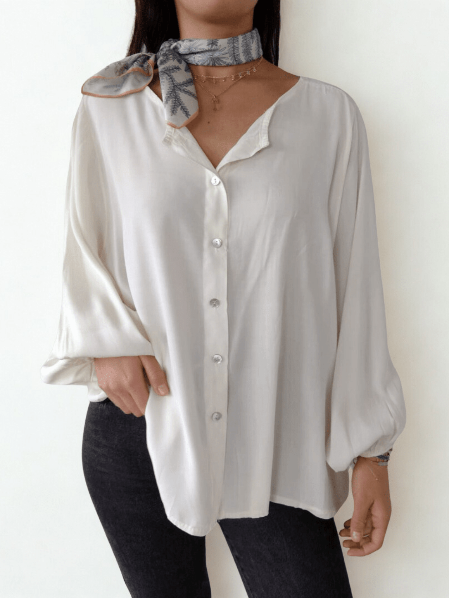 Blusa Italiana ancha, color blanco