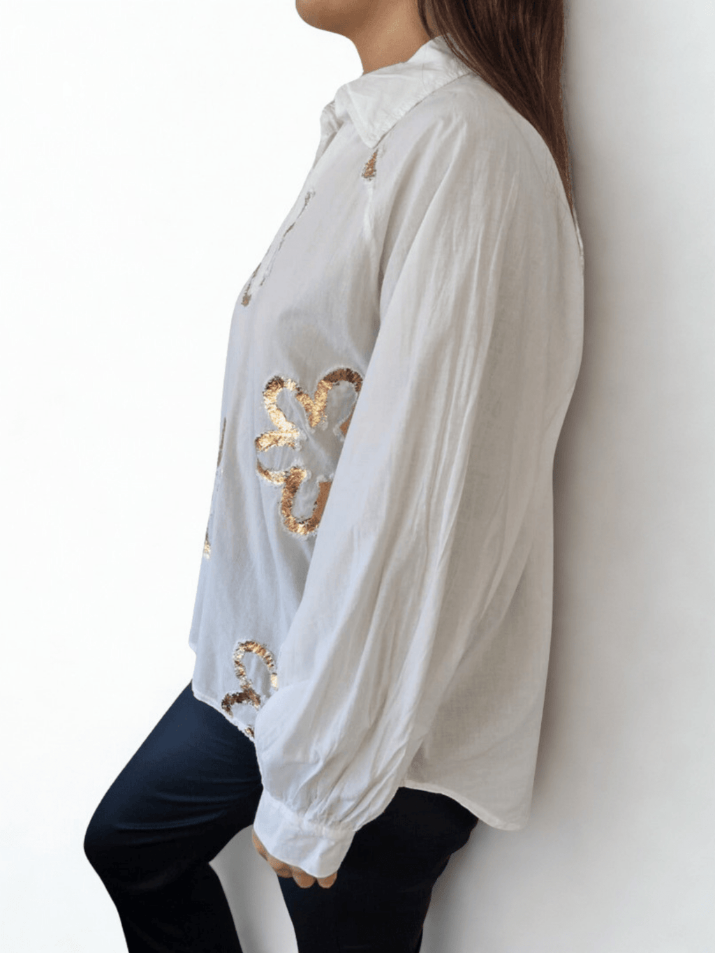Blusa Italiana con flores estampadas, color blanco