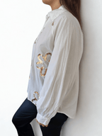 Blusa Italiana con flores estampadas, color blanco