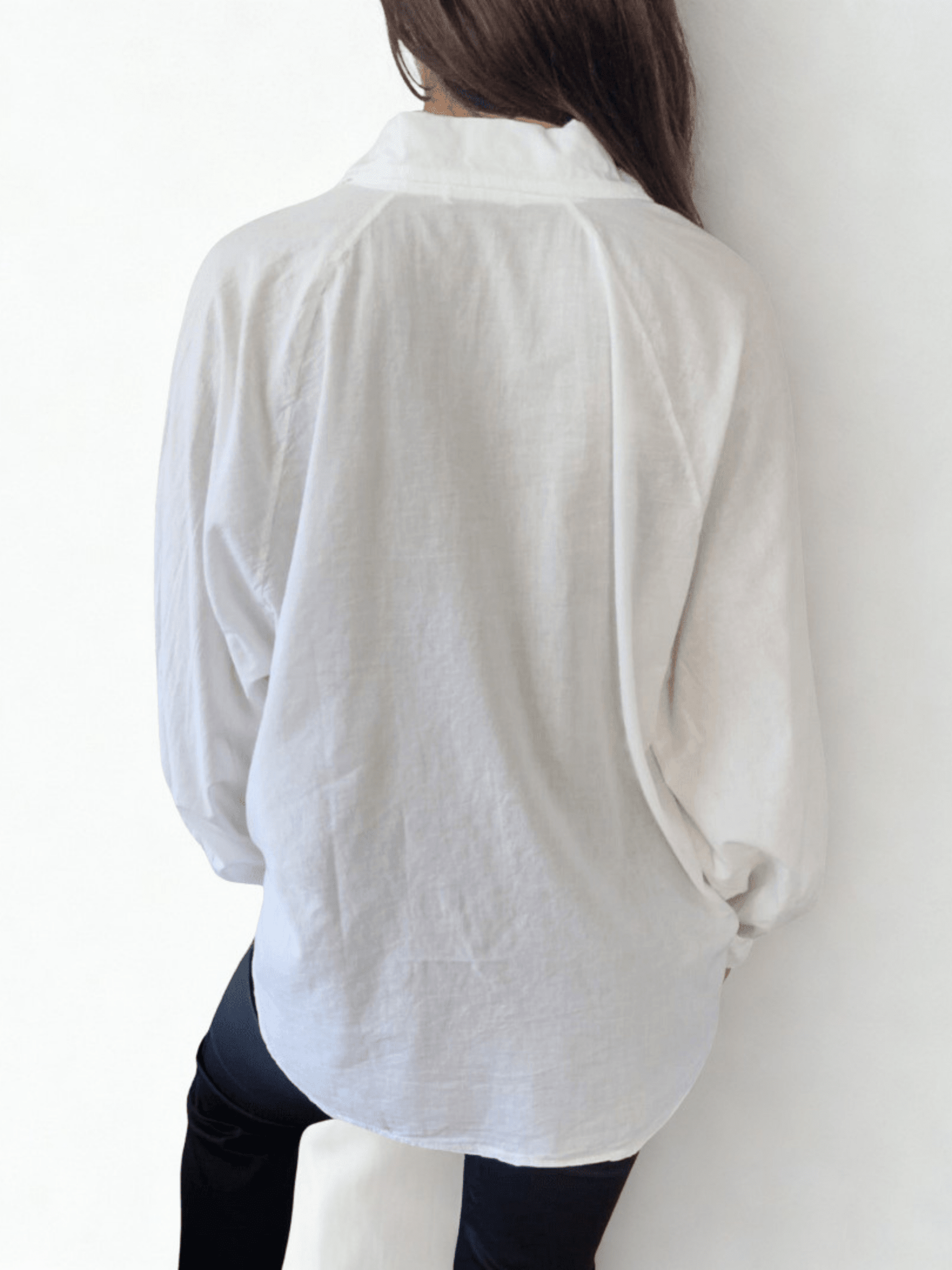 Blusa Italiana con flores estampadas, color blanco