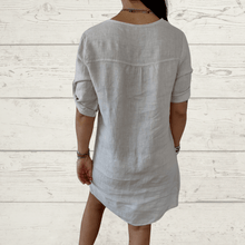 Cargar imagen en el visor de la galería, Vestido Italiano de lino con pasamanería, color beige
