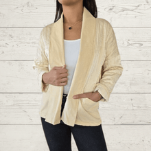 Cargar imagen en el visor de la galería, Chaqueta Italiana Lineal, color Mantequilla

