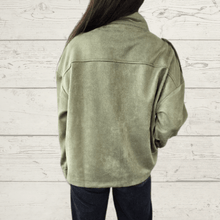 Cargar imagen en el visor de la galería, Chaqueta Broches Dorados, color Verde
