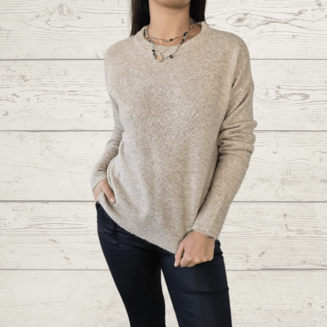 Sweater básico cuello redondo, color Beige