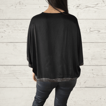 Cargar imagen en el visor de la galería, Blusa Italiana tipo kimono, color Negro
