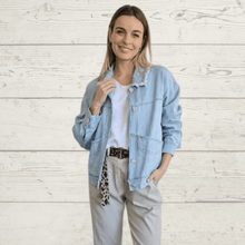 Cargar imagen en el visor de la galería, Chaqueta Italiana Jeans, color Celeste
