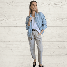 Cargar imagen en el visor de la galería, Chaqueta Italiana Jeans, color Celeste
