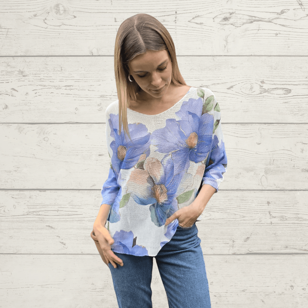 Sweater Italiano estampado flores grandes, fondo Blanco con Jacinto