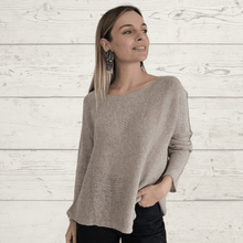 Cargar imagen en el visor de la galería, Sweater Italiano 100% algodón, color Taupe

