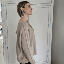 Cargar imagen en el visor de la galería, Sweater Italiano 100% algodón, color Taupe
