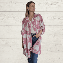 Cargar imagen en el visor de la galería, Vestido/ Blusón Italiano estampado, color Rosado con Blanco
