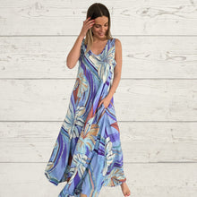 Cargar imagen en el visor de la galería, Vestido Largo estampado, fondo Celeste
