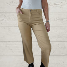 Cargar imagen en el visor de la galería, Pantalón de gabardina, color mostaza
