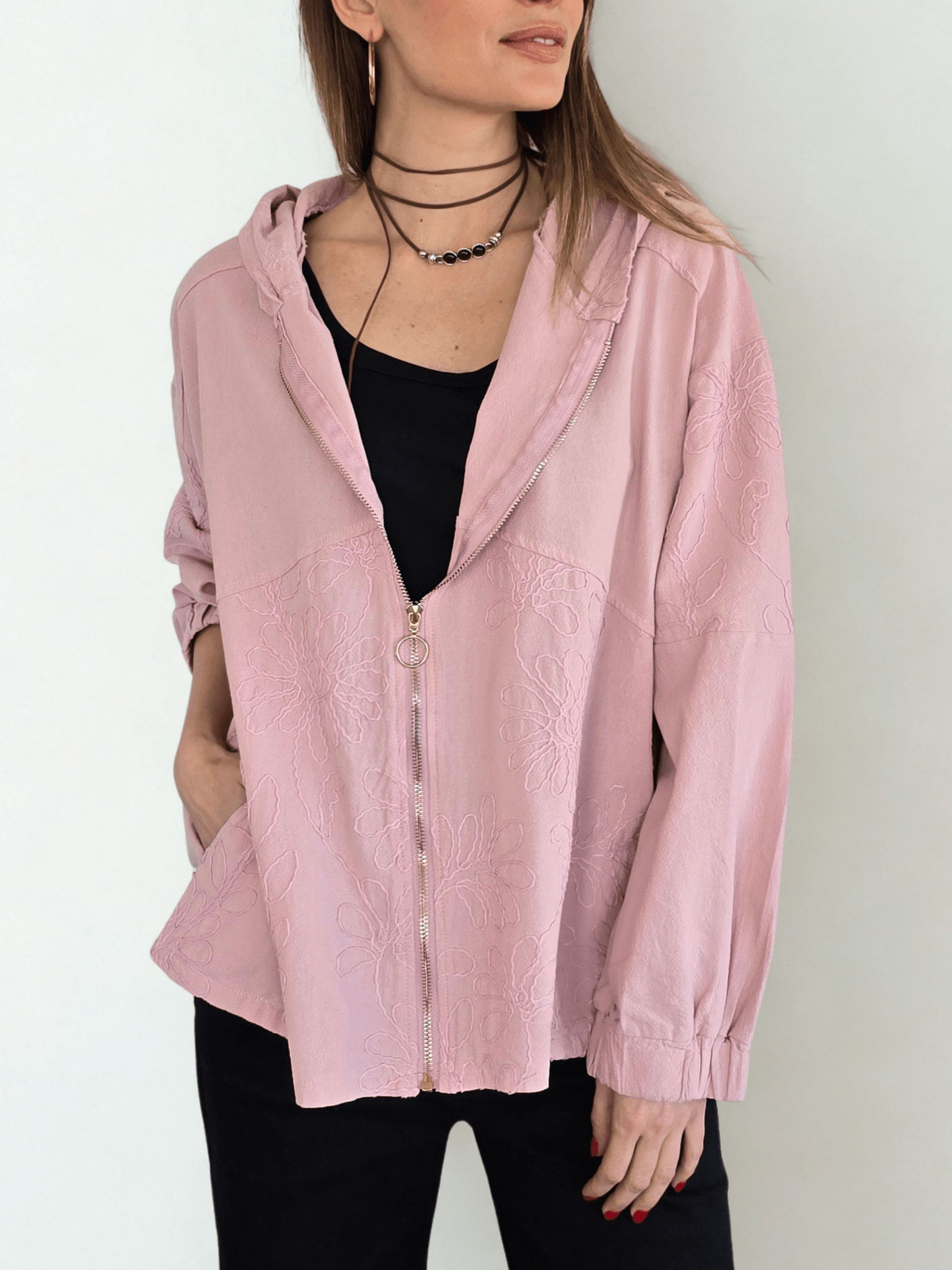 Chaqueta Bordada con Gorro, color Rosado