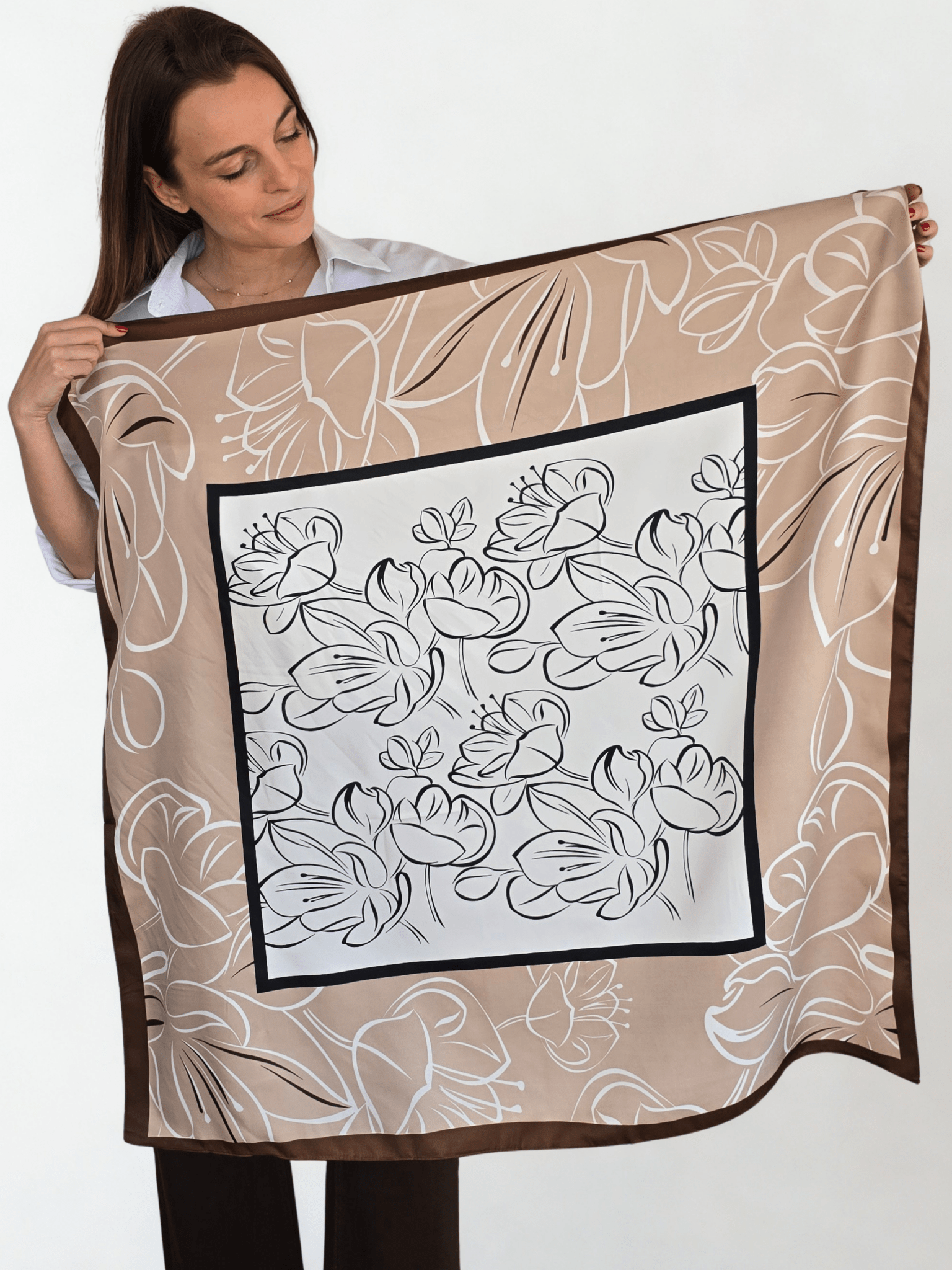 Pañuelo Estampado, Orilla Chocolate