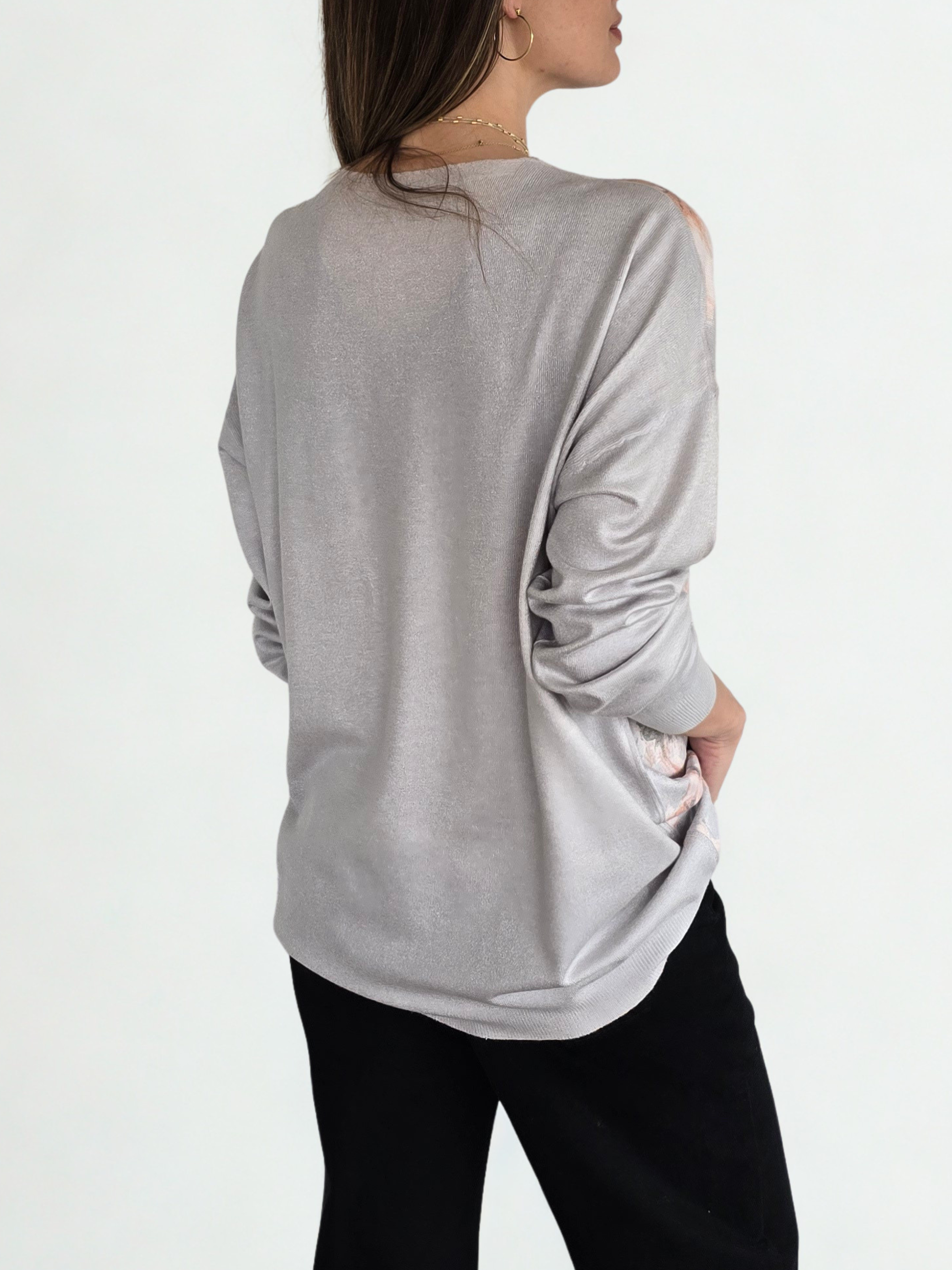 Sweater Estampado, fondo Gris Claro