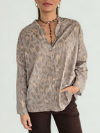Blusa Italiana Animal Print, fondo Taupe
