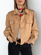Chaqueta tipo Gamuza, color Camel
