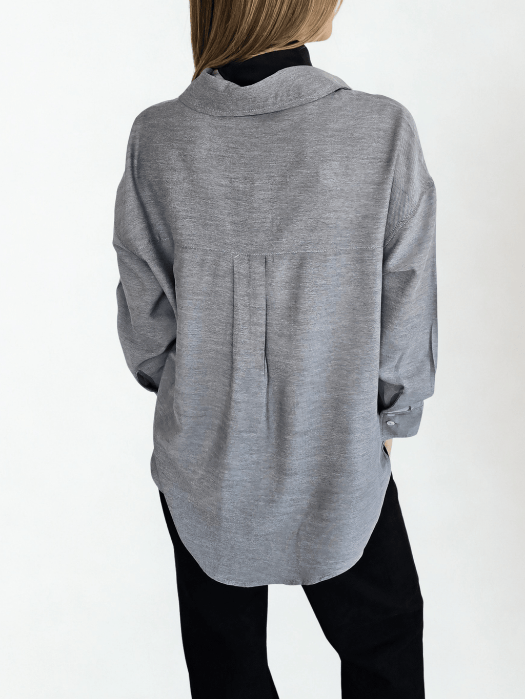 Blusa Escote en V, color Gris