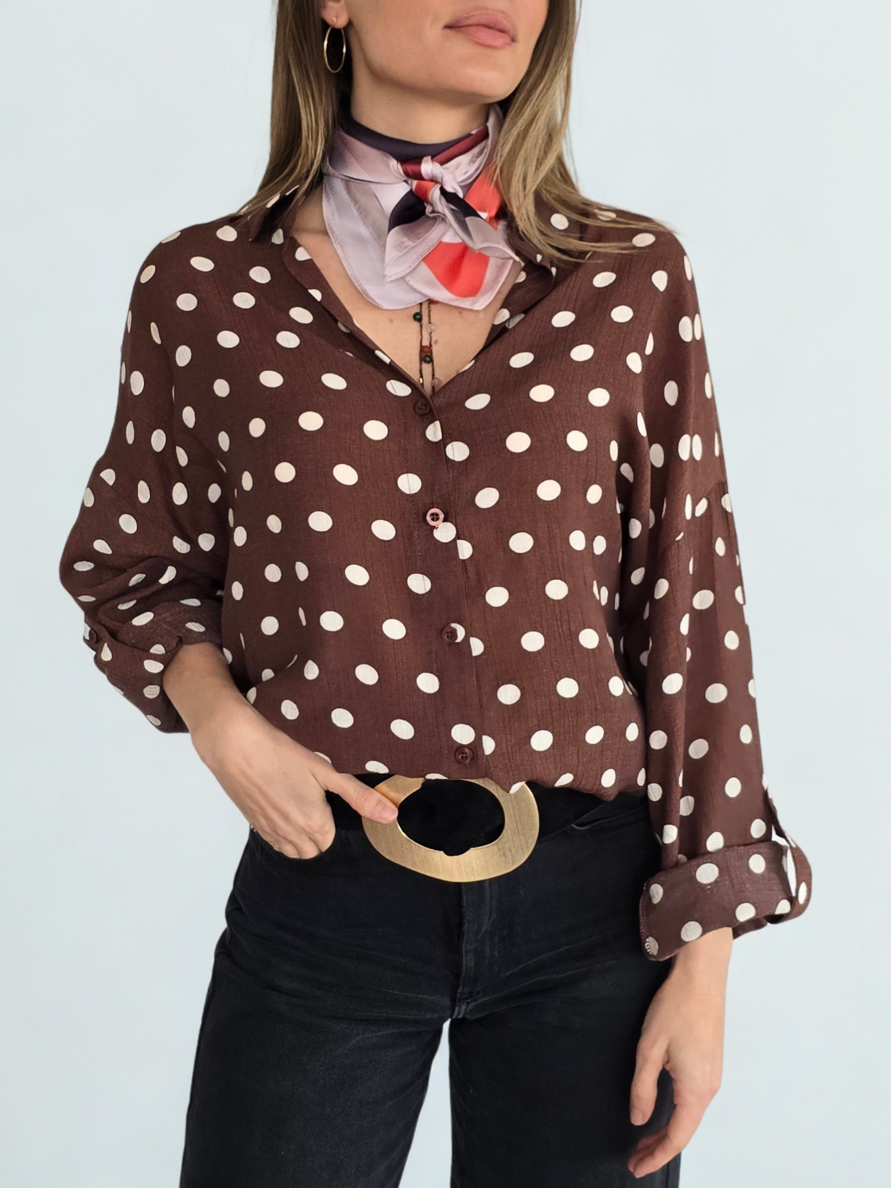 Blusa Lunares, color Café
