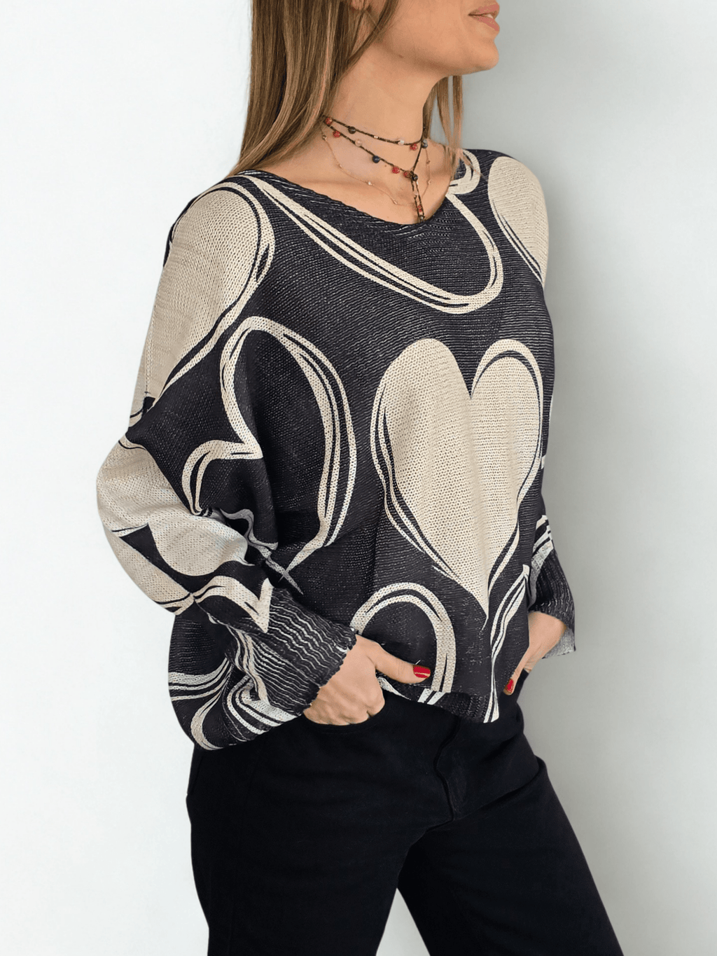 Sweater Italiano Corazón, fondo Negro