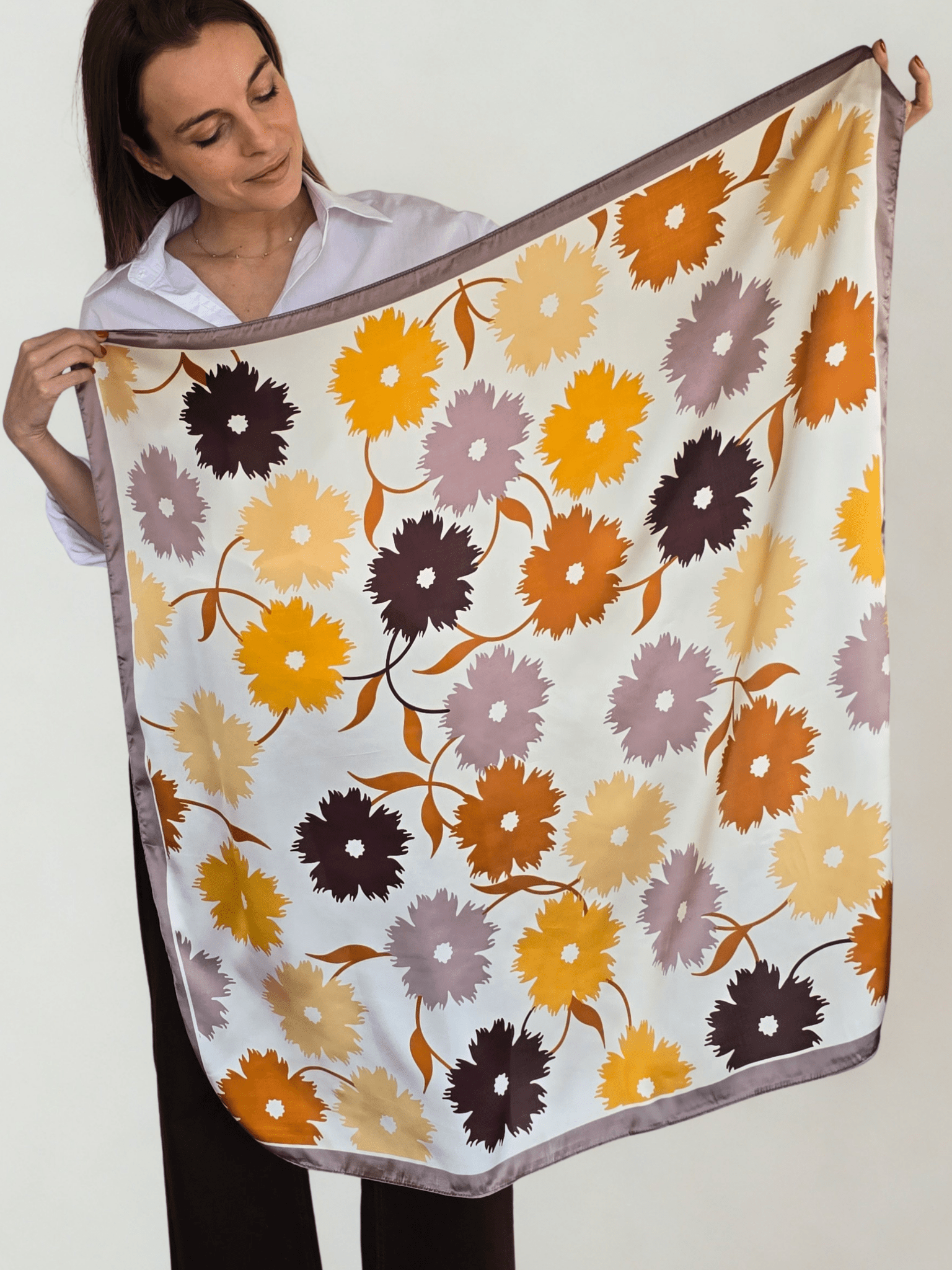 Pañuelo Estampado, Orilla Taupe