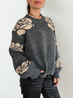 Sweater Flores en las Mangas, color Gris