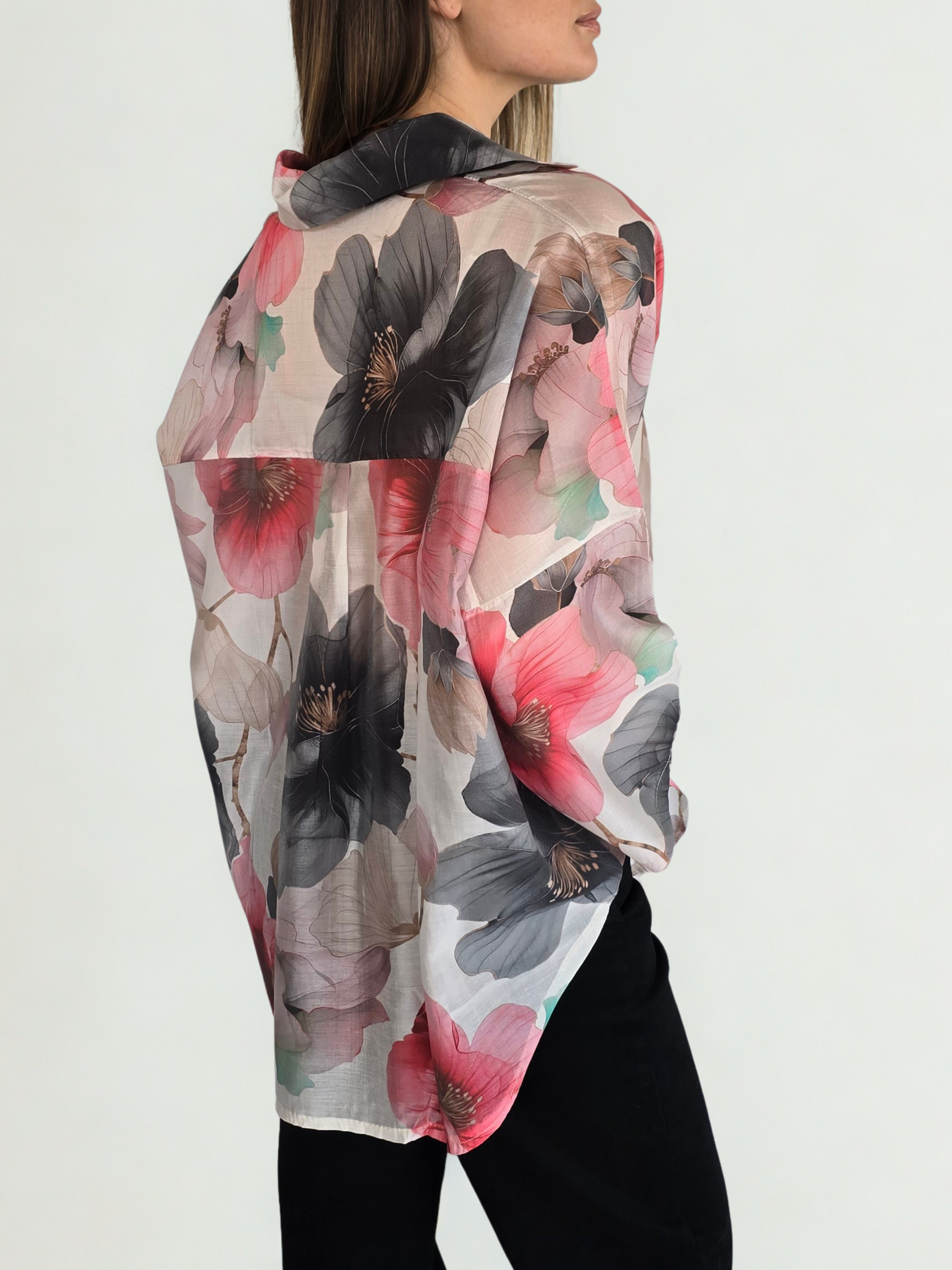 Blusa Italiana Estampada, colores Gris con Rojo