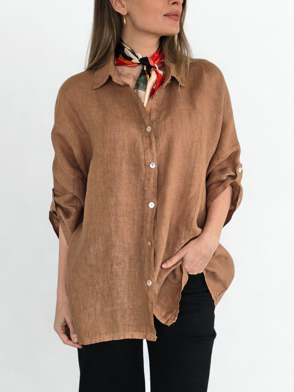 Blusa de Lino Italiano Ancha, color Camel