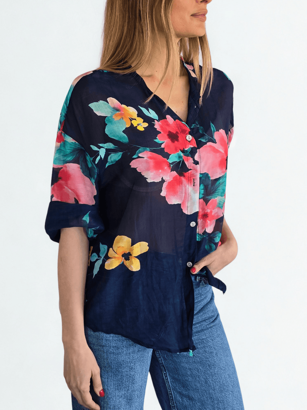 Blusa Italiana Floreada, fondo Azul