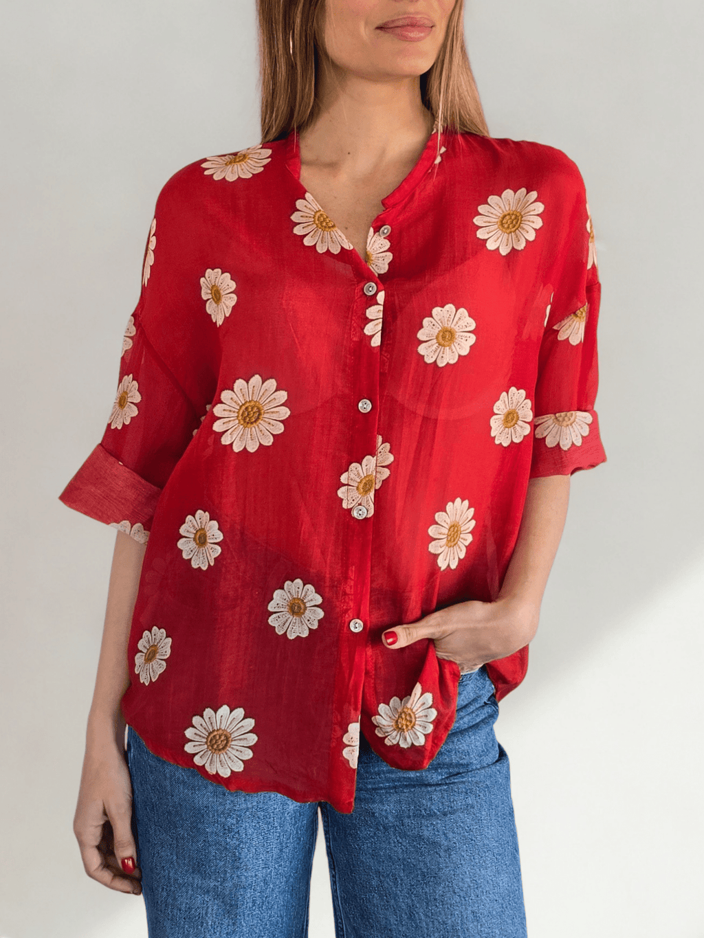 Blusa Italiana con Flores, fondo Rojo