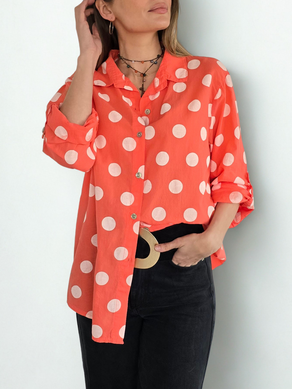 Blusa Italiana Lunares, color Coral