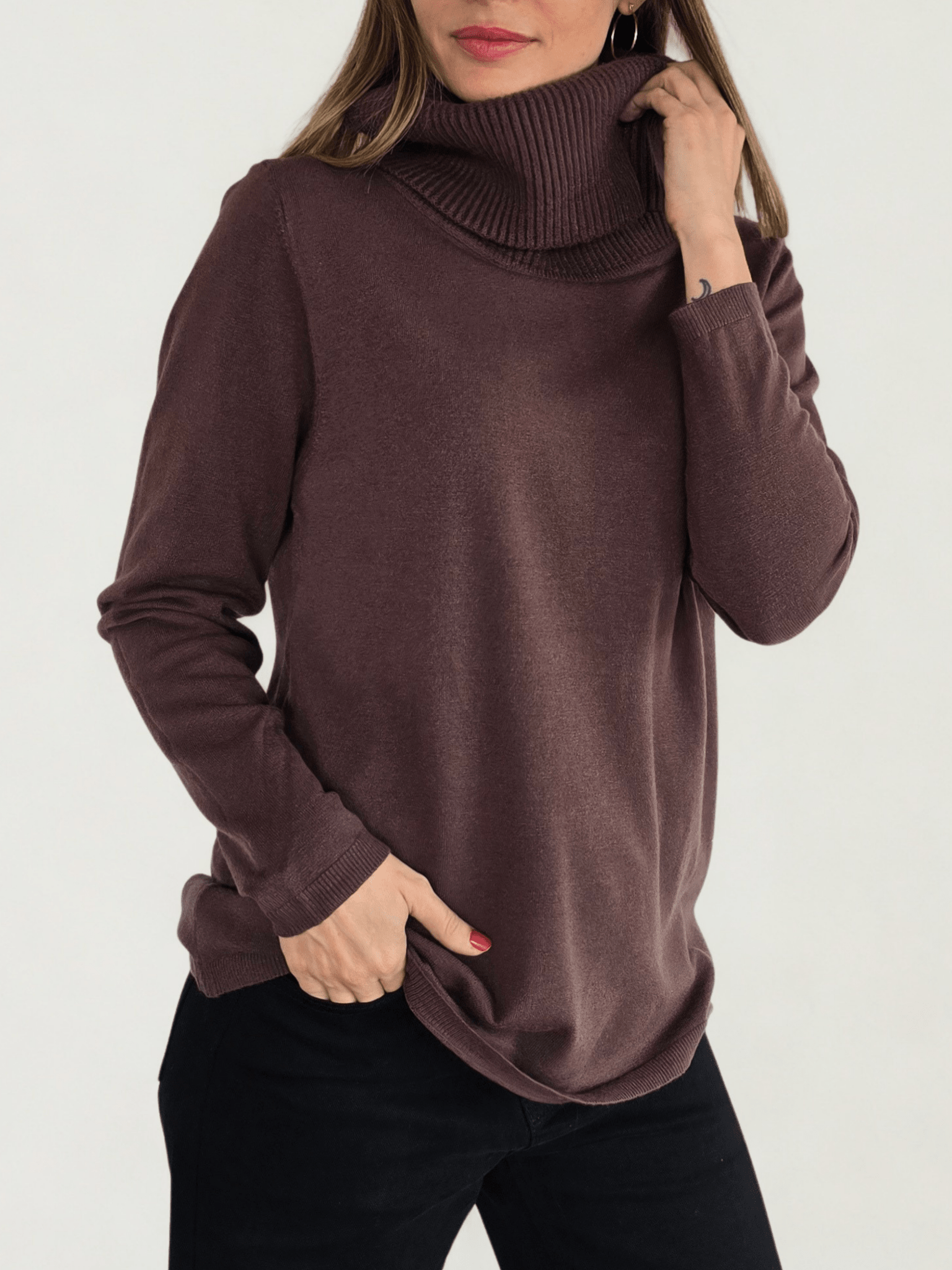 Sweater Cuello Subido, color Chocolate